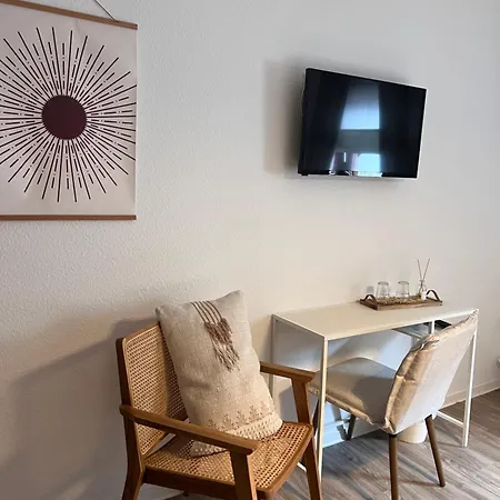 بيت ضيافة Krone Sternenfels