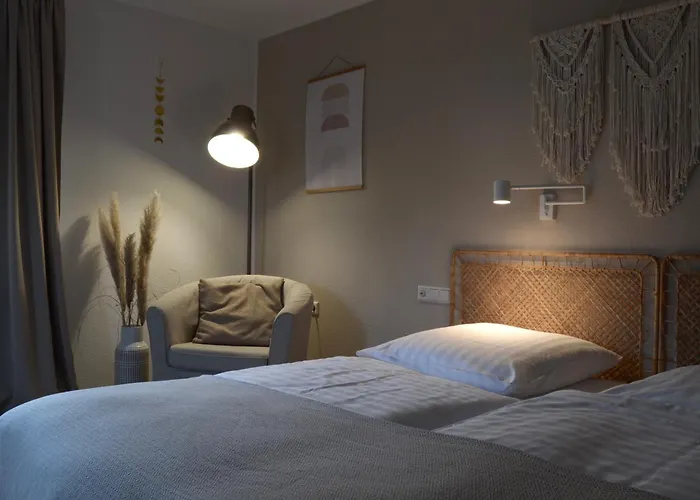 게스트하우스 Krone Sternenfels